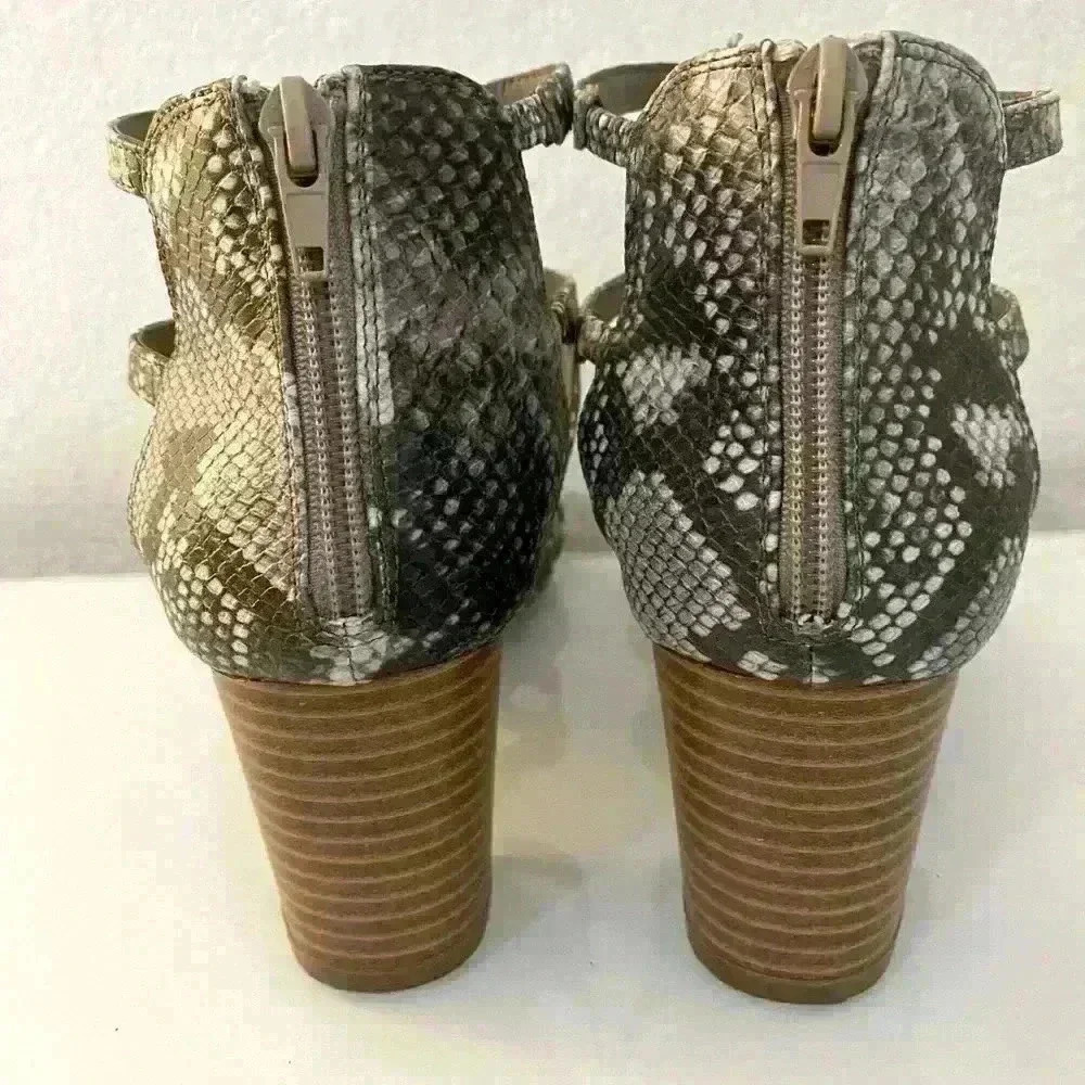 FERGALICIOUS BY FERGIE MOSES NATURAL HEELS SNAKE PRINT SANDALS CHUNKY HEEL 9.5 - Picture 2 of 7